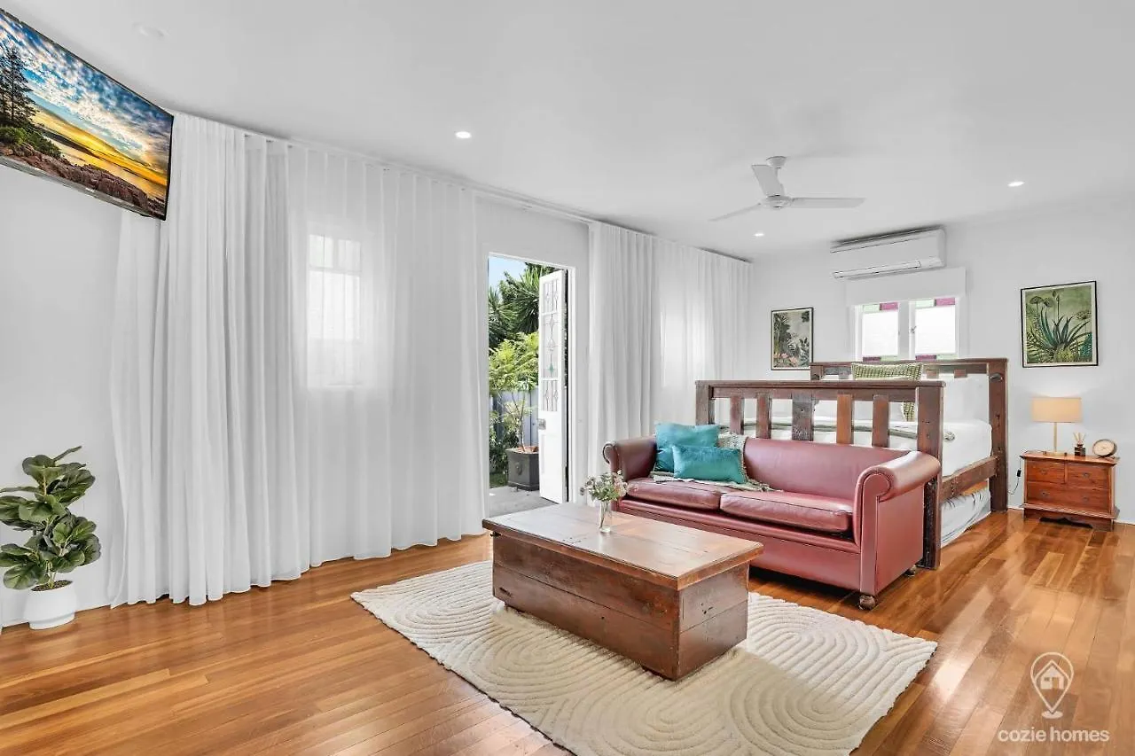 Caladenia Villa - Understated Luxury In Edge Hill Ferienhaus